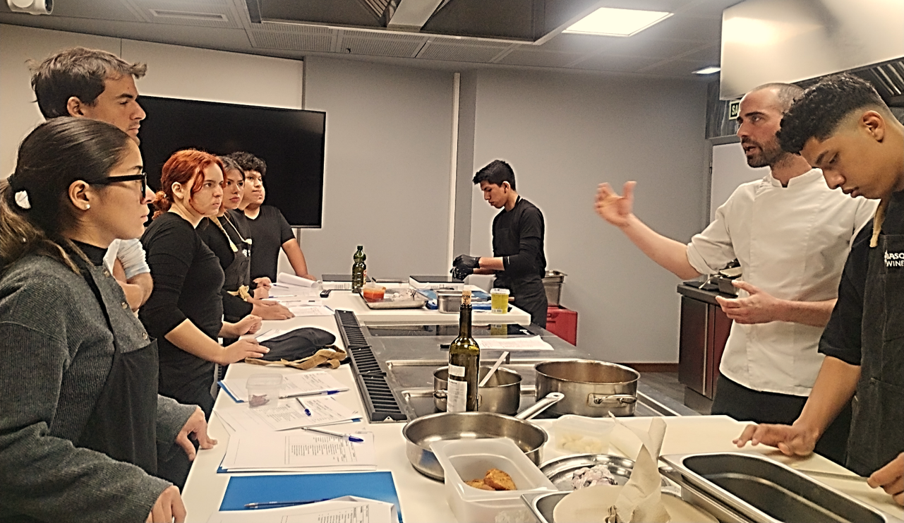 Experiencia Práctica con Chefs